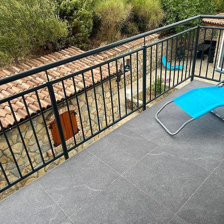 Apartmani Lana Rab Town Bagian luar foto