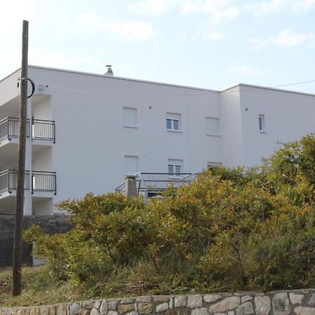 Apartmani Lana Rab Town Bagian luar foto