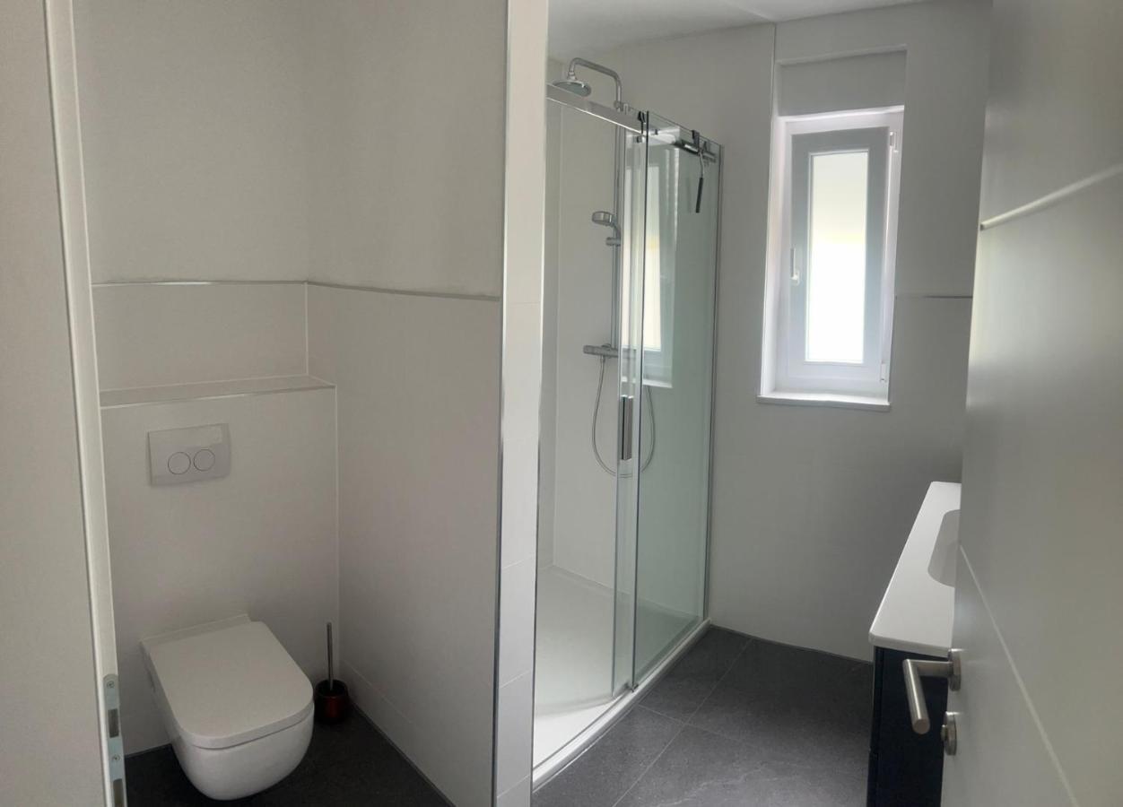 Apartmani Lana Rab Town Bagian luar foto